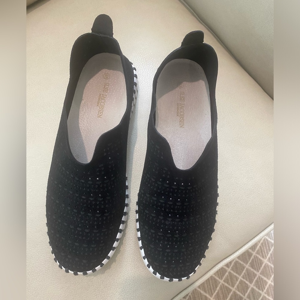 Ilse Jacobson black slip on sneakers